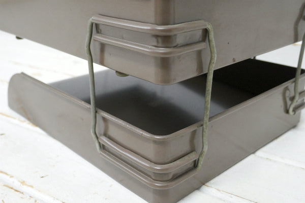 インダストリアル・工業系・メタル製・2段・ヴィンテージ・書類ラック・デスクトレイ・ミッドセンチュリー