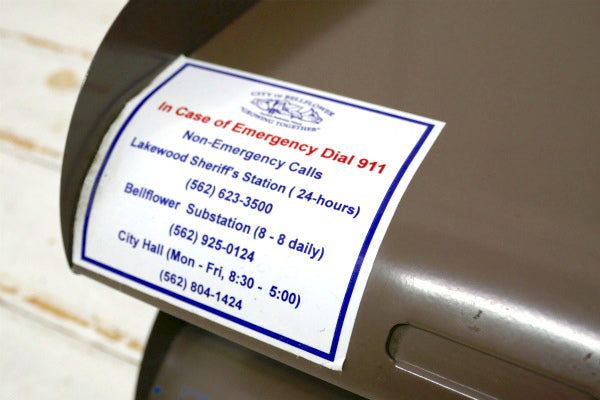 インダストリアル・工業系・メタル製・2段・ヴィンテージ・書類ラック・デスクトレイ・ミッドセンチュリー