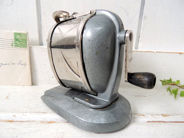 【BOSTON/チャンピオン】ボストン・1つ穴タイプ・ペンシルシャープナー/鉛筆削り/木製ハンドル