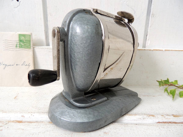 【BOSTON/チャンピオン】ボストン・1つ穴タイプ・ペンシルシャープナー/鉛筆削り/木製ハンドル