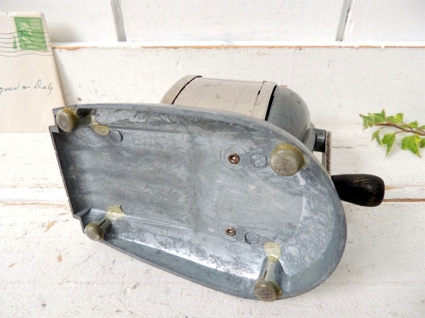 【BOSTON/チャンピオン】ボストン・1つ穴タイプ・ペンシルシャープナー/鉛筆削り/木製ハンドル