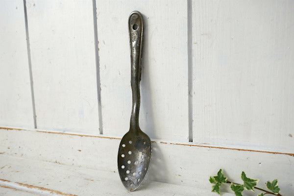 Medco スチール製 シャビー ヴィンテージ 穴あき スプーン アウトドア キャンプ アメリカ