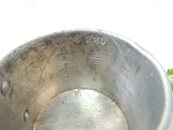 【ONE PINT】アルミ製 ヴィンテージ メジャーリングカップ　計量カップ キッチン雑貨