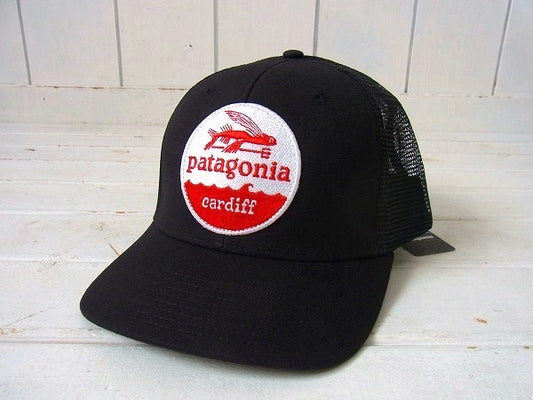 【Patagonia】パタゴニア・カーディフ限定・キャップ&ステッカーetc1枚/ブラック
