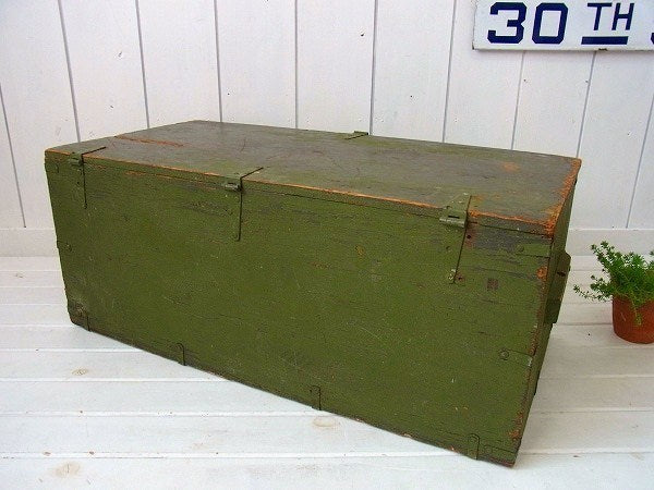 【SHWAYDER BROS】U.S.文字・カーキ色・大きな木製・アンティーク・トランク　USA