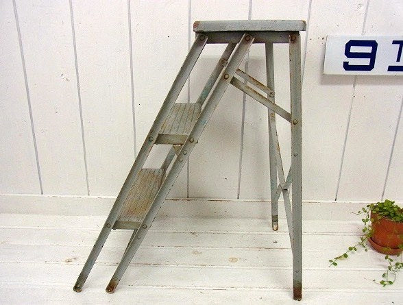 グレートーン ペンキの剥げた 木製×スチール製・アンティーク・ステップラダー/脚立