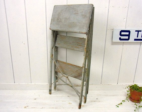 グレートーン ペンキの剥げた 木製×スチール製・アンティーク・ステップラダー/脚立