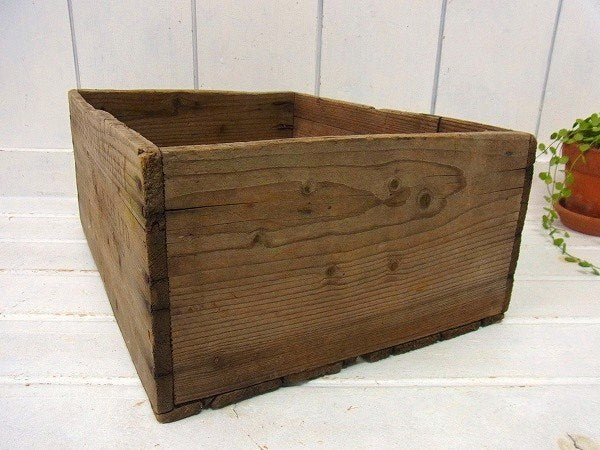 スコッチウィスキーのジャンクなアンティーク・ウッドボックス/木箱 USA