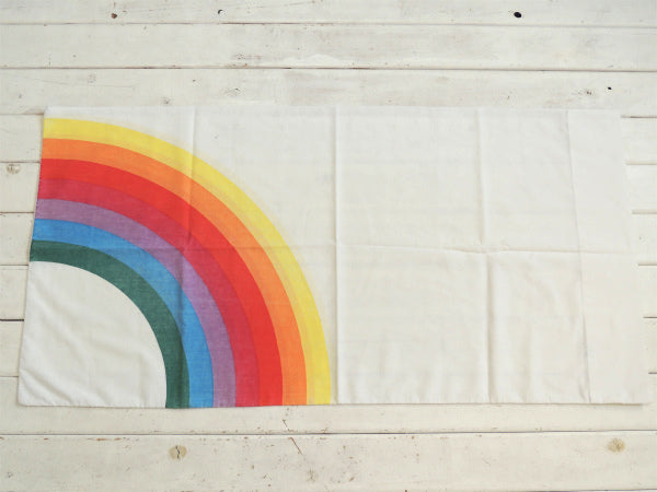 レインボーカラー・虹柄・ヴィンテージ・USEDピロケース/枕カバー USA