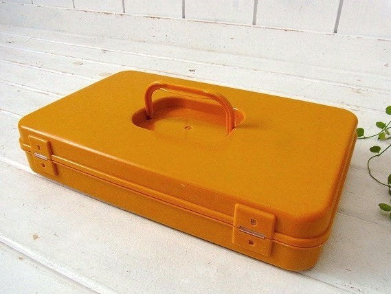 【WILSON】山吹色・ヴィンテージ・糸巻き収納ケース/スプールホルダー USA