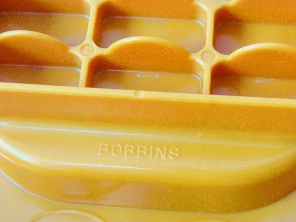 【WILSON】山吹色・ヴィンテージ・糸巻き収納ケース/スプールホルダー USA