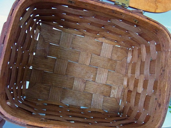 木製の小さなアンティーク・ピクニック・バスケット　USA