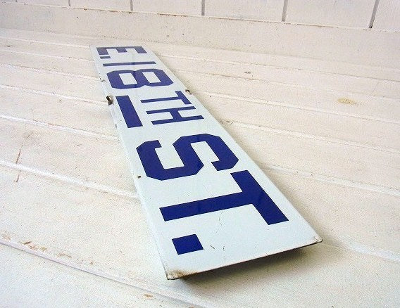 【E.18TH ST.】ホーロー製・ヴィンテージ・ストリートサイン/街路サイン/看板 USA