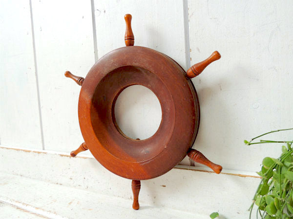 マリン・船・舵輪型・木製・アンティーク・ウォールデコ・壁飾り・インテリア・店舗ディスプレイ USA