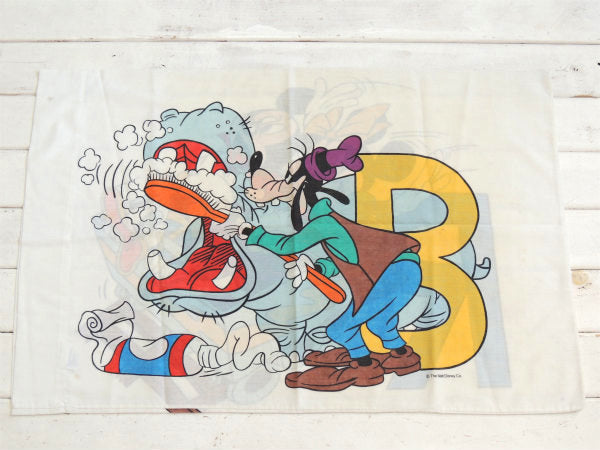 【ミッキー&フレンズ】アルファベット柄・ビンテージ・ピロケース/枕カバー USA