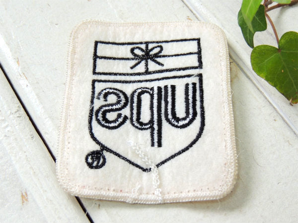 【UPS】アメリカ合衆国・貨物運送会社・ヴィンテージ・刺繍ワッペン・USA