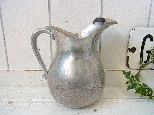 【WEAR EVER】アルミ製・アンティーク・ピッチャー/ジャグ/水差し/ガーデニング USA