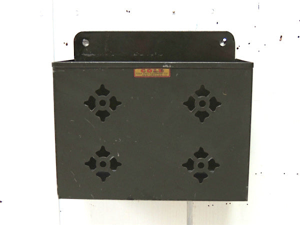 【COLE】カーキ色・透かし模様・仕切り付き・ヴィンテージ・ウォールトレイ/書類ケース USA