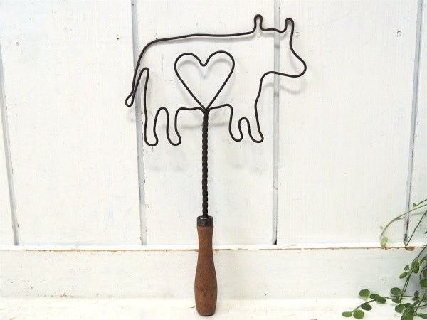 牛 COW・シャビー・アイアン×木製 ハンドル・ヴィンテージ・布団たたき・カーペットビーター USA