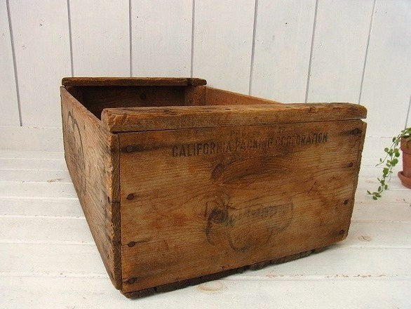 【Del Monte】デルモンテのシャビーなアンティーク・ウッドボックス/木箱 USA