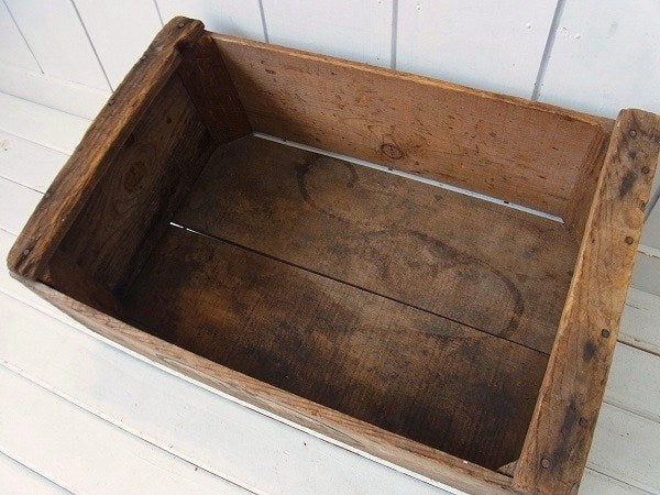 【Del Monte】デルモンテのシャビーなアンティーク・ウッドボックス/木箱 USA