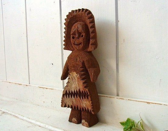 インディアン・少女の木彫り・ヴィンテージ・ドール/人形/ネイティブ