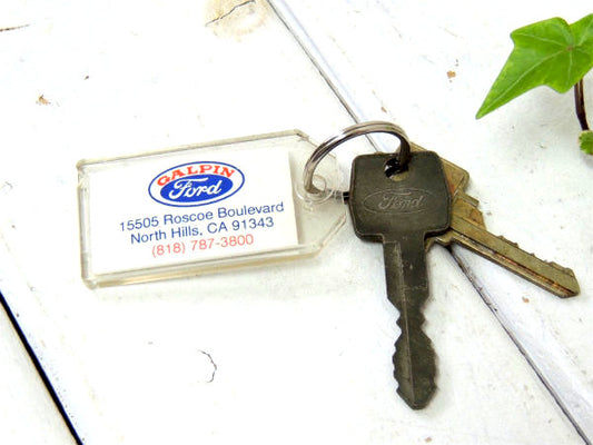【フォード・CALIFORNIA】ネームキーホルダー・USA・ビンテージ・鍵2本・アドバタイジング
