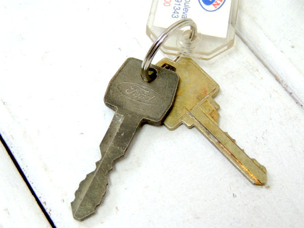 【フォード・CALIFORNIA】ネームキーホルダー・USA・ビンテージ・鍵2本・アドバタイジング