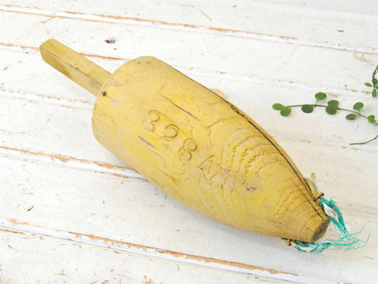 クリームイエロー・マリン・ナンバー入り・木製・ヴィンテージ・ロブスター・ブイ・トラップ・インテリア