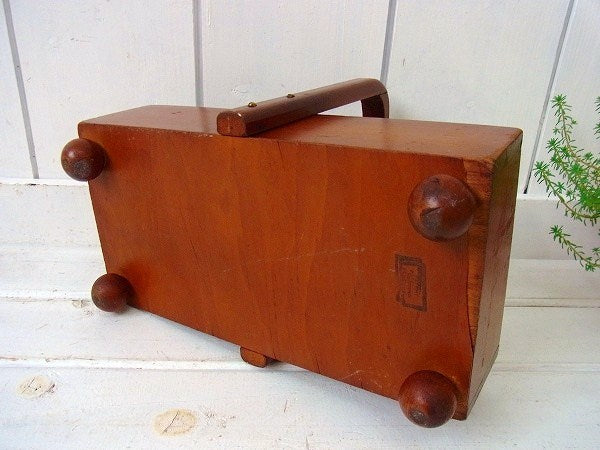 丸い脚付き・木製・アンティーク・ソーイングボックス/裁縫箱　USA