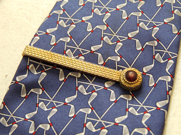 【細工・SWANK】アンティーク・タイピン・ゴールド×ワインレッド・装飾・アクセサリー