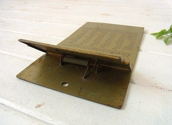 カレンダー付きのメタル製・ノベルティ・アンティーク・バインダー/クリップボード USA