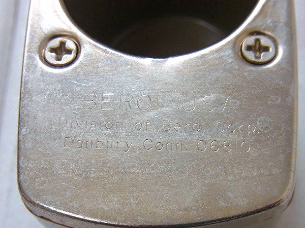 【Berol】ベージュ色・バキュームタイプ・ヴィンテージ・ペンシルシャープナー/鉛筆削り　USA