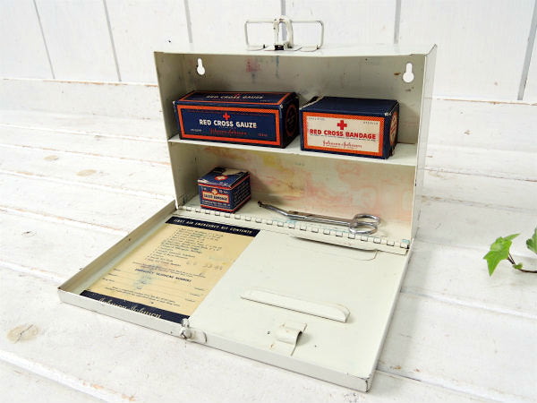 ジョンソン&ジョンソン 2段式・ホワイト・アメリカンビンテージ・救急箱・メディスンキャビネット US