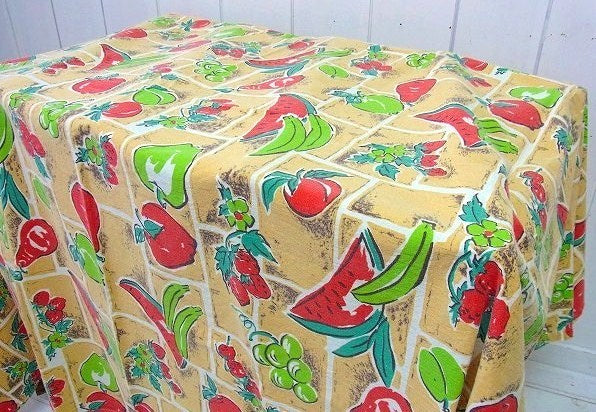 カラフルなフルーツ柄・ヴィンテージ・テーブルクロス/ファブリック/リメイク生地 USA