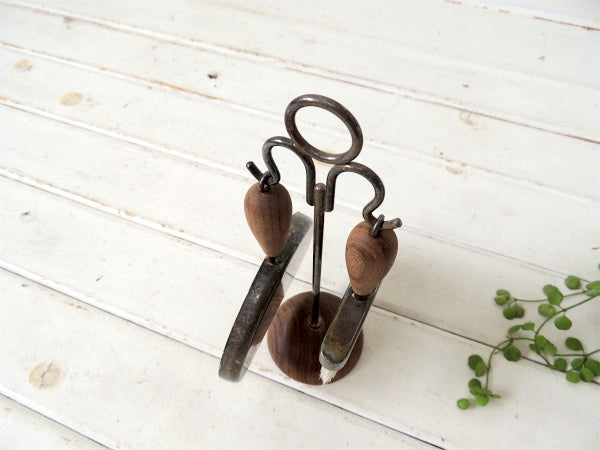 【PM ITALY】シルバー製・アンティーク・テーブルブラシ&ダストパン&スタンド・3点セット