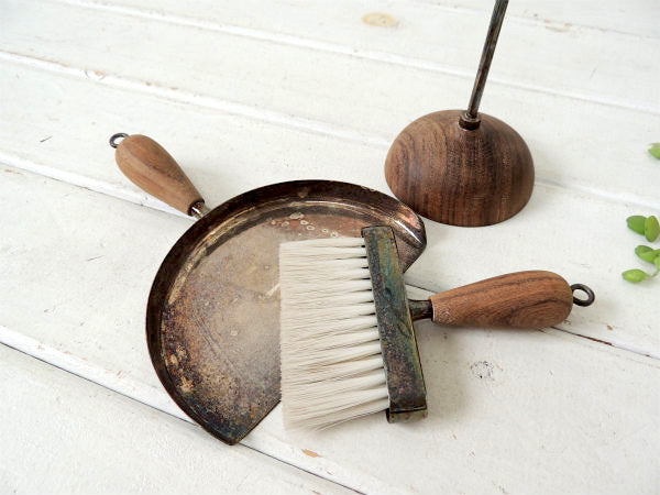 【PM ITALY】シルバー製・アンティーク・テーブルブラシ&ダストパン&スタンド・3点セット