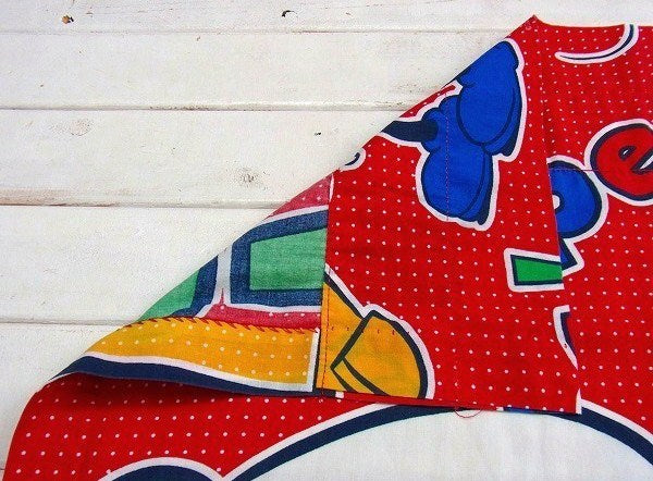 ミッキーマウス USA ディズニー・カラフル レッドカラー 水玉柄・ヴィンテージ・カーテン 生地