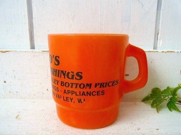 【Fire King】ファイヤーキング・オレンジ色・家具屋さんのアドバタイジング・マグカップ