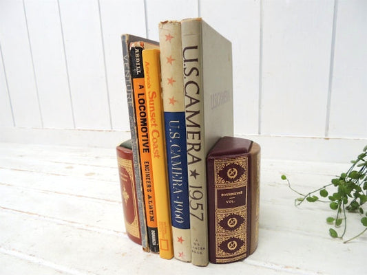 ミッドセンチュリー・ブック型・レザー製・クラシカル・ビンテージ・ブックエンド・ブックスタンド・USA