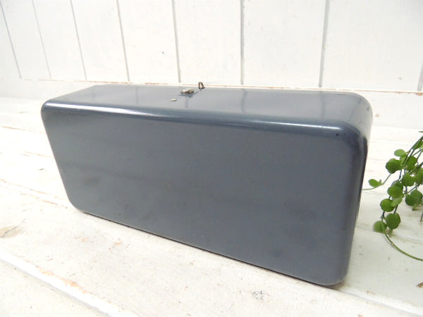 インダストリアル・工業系・グレートーン・ヴィンテージ・ツールボックス・ツールケース・工具箱  USA