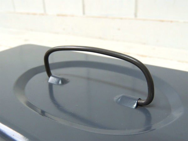 インダストリアル・工業系・グレートーン・ヴィンテージ・ツールボックス・ツールケース・工具箱  USA