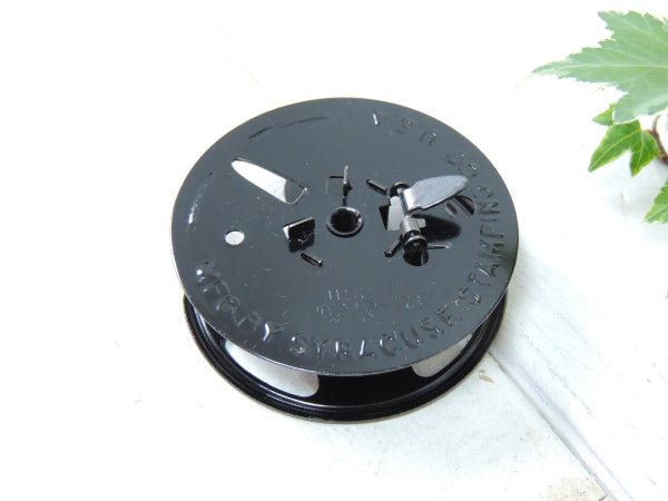 MILLER Line タイプライター リボン付き 小さな アンティーク ティン缶　USA