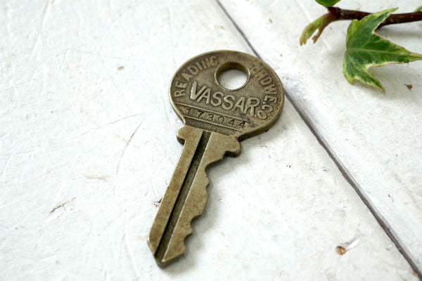 VASSAR 173044  オールド ヴィンテージ KEY キー OLD 鍵 USA 小物