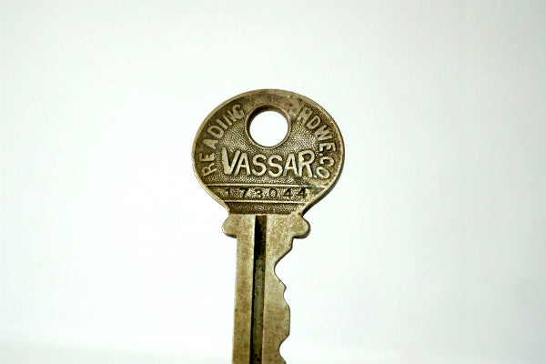 VASSAR 173044  オールド ヴィンテージ KEY キー OLD 鍵 USA 小物