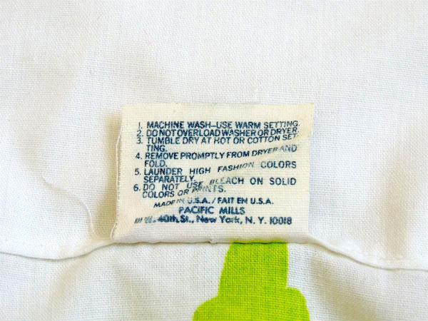 【ミッキー&フレンズ】ディズニー・レインボー柄・ビンテージ・ピローケース・枕カバー USA