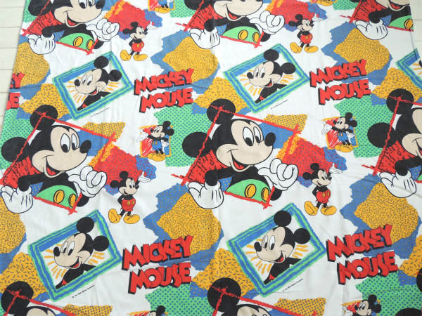 【ミッキーマウス】コットン100%・カラフルなヴィンテージ・ユーズドシーツ(ボックスタイプ)