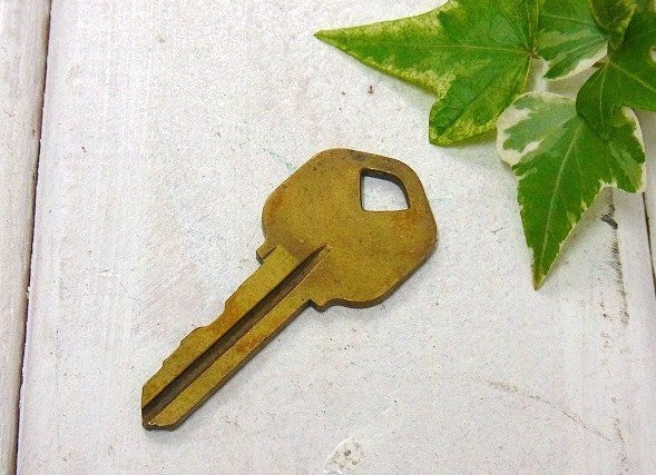 【真鍮キー】鍵・アメリカ・ビンテージ・キー・USA・古鍵