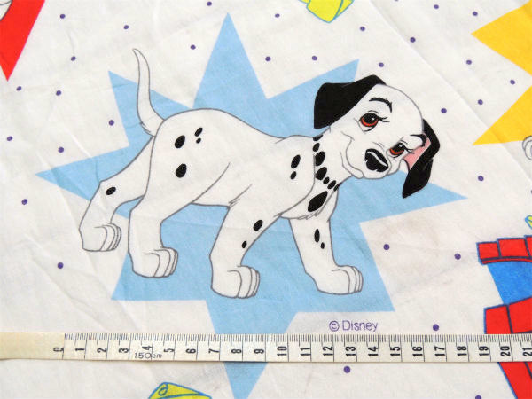 【101匹わんちゃん】ディズニー・おもちゃ柄・ベビーサイズ・ユーズドシーツ(ボックスタイプ) USA