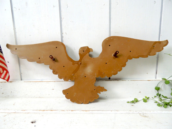 【翼を広げたイーグル】ヴィンテージ・壁飾り・ウォールデコ・鷲・USA